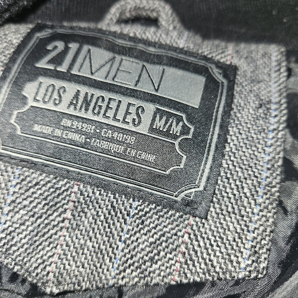 Mens jacket - Picture 4 of 9